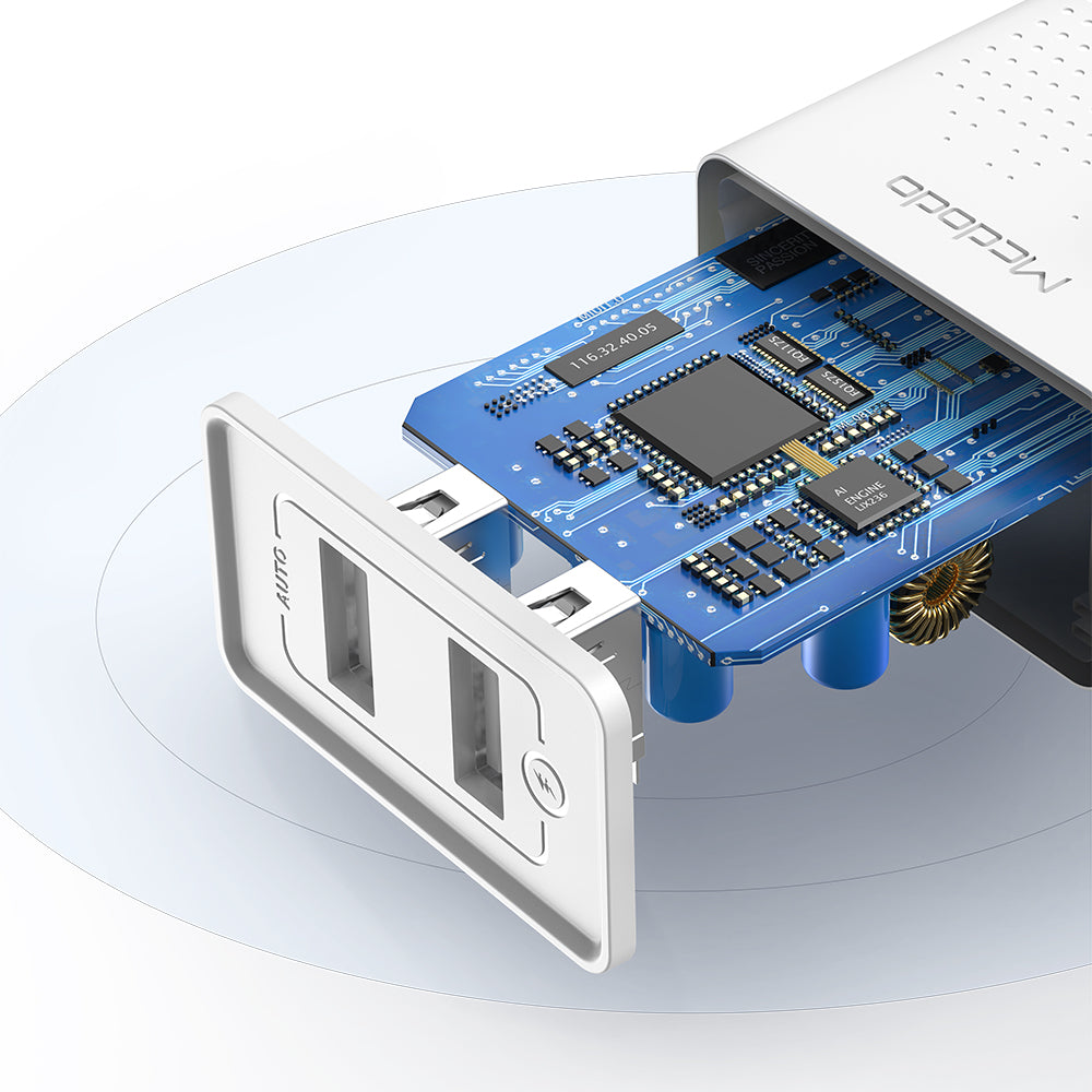 MCDODO iPhone Travel Charger Set + Dual USB Ports